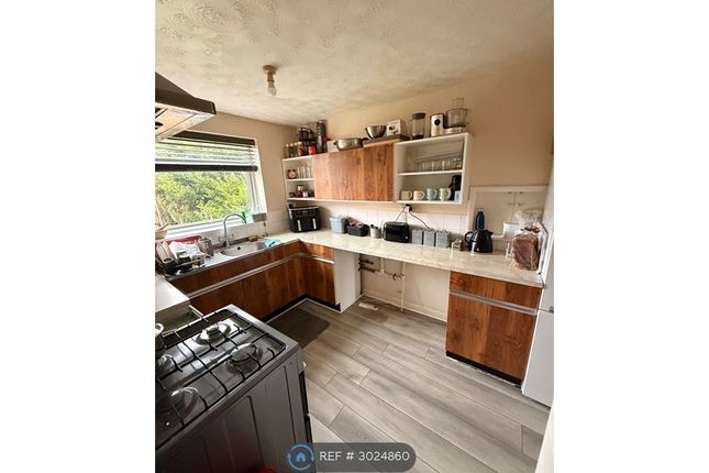 Hollowood Avenue, Littleover, Derby photo 2
