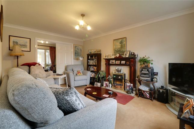 8 Bramble Way, Brigg photo 3