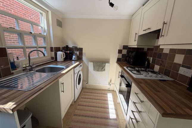 57, Double Street, Spalding photo 2