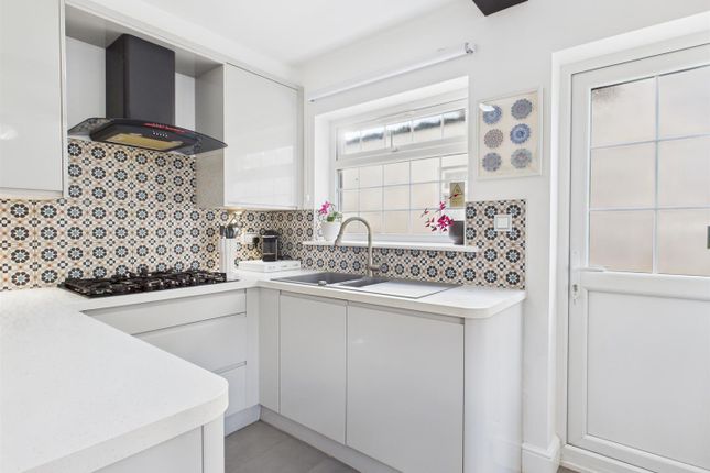 90, Eastcote Road, Ruislip photo 4