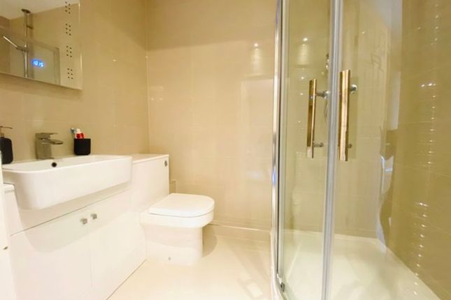 Bedroom 2 En Suite