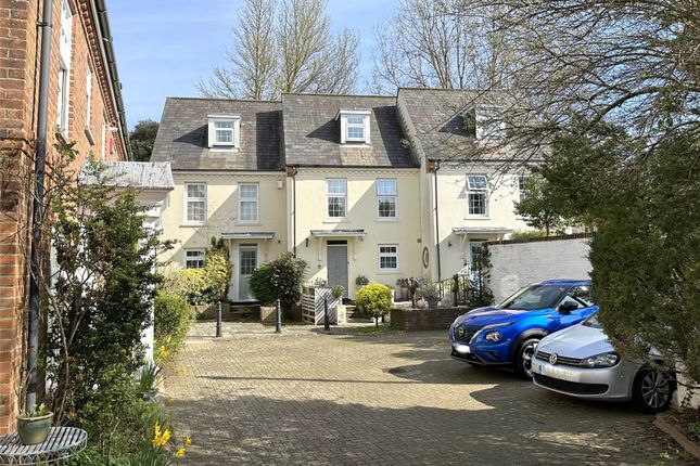 Mews house for sale in St. Bartholomews Close, Chichester, West Sussex