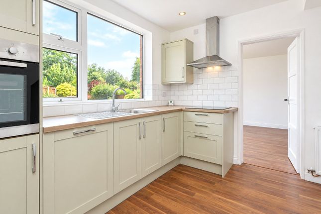 68, Blake Lane, Northwich photo 2
