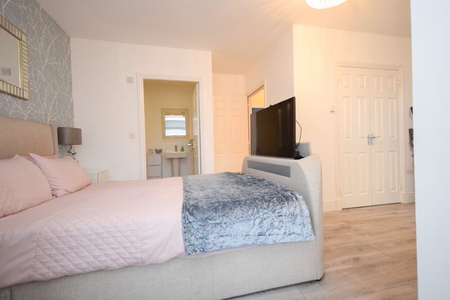 Town house for sale in Thorn Avenue, Blantyre, Glasgow
