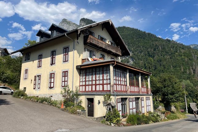 Apartment for sale in Grand-Massif - Samoëns, Haute-Savoie, Rhône-Alpes, France