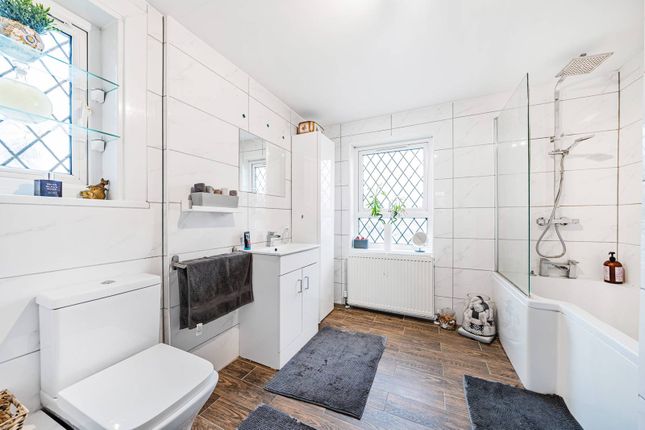End terrace house for sale in Bond Road, Mitcham