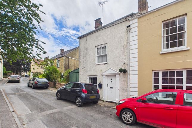3-bed house on 18, High Street, Wotton-Under-Edge, £170,000