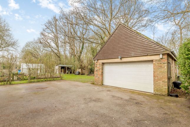 Detached house for sale in Darrs Lane, Northchurch, Berkhamsted, Hertfordshire