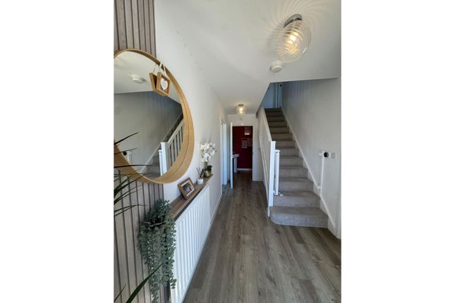 1, Lavender Way, Daventry photo 3