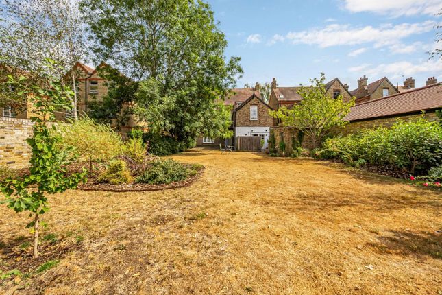 Flat 5, 9, Grange Park, Ealing photo 4
