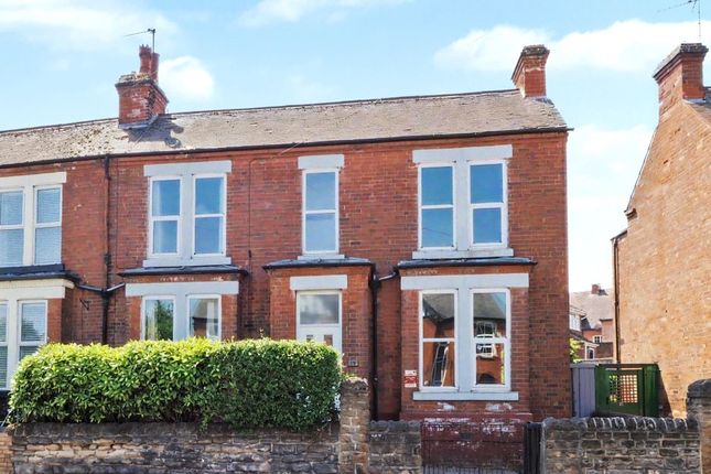3-bed semi-detached on 19, Station Road, Nottingham, £60,000