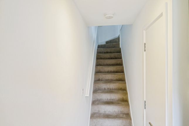 20, Leo Road, Margate photo 3
