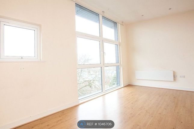 Kingswood Court Hither Green Lane, London photo 4