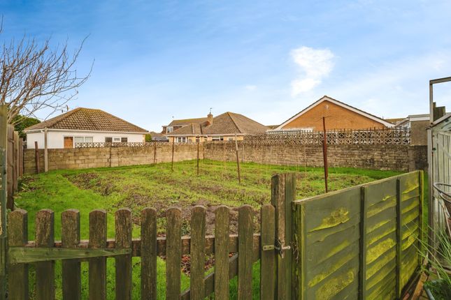 456, Chickerell Road, Weymouth photo 3