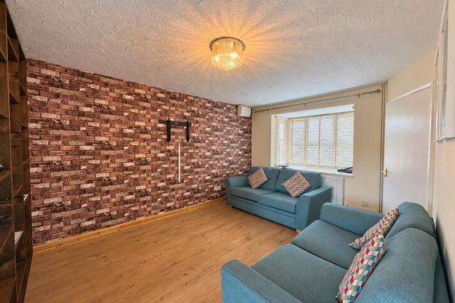 9, Torbay Crescent, Nottingham photo 5