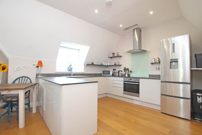 Flat 5, Cloona East, Carlisle Road, Eastbourne photo 4