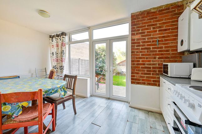 Meadway, Surbiton photo 3