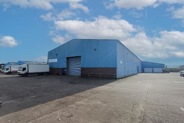 Thumbnail Industrial to let in Unit 4 Lyneburn Industrial Estate, Halbeath Place, Dunfermline, Scotland