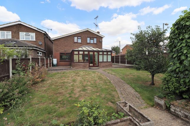 Thumbnail Detached house for sale in Manns Way, Rayleigh