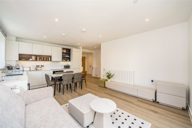 Flat 502, Barber House, 2, Banks Road, London photo 4