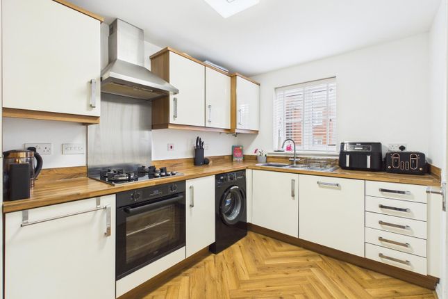 22, Gerddi'r Briallu, Coity photo 4