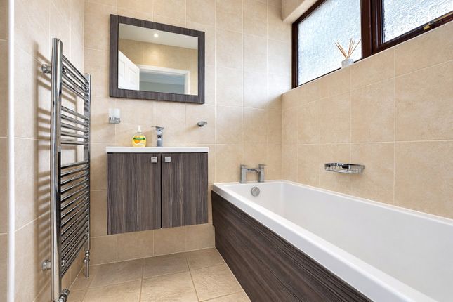 12, Chichester Road, Devon photo 3