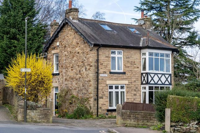 Thumbnail Detached house for sale in Hallowes Lane, Dronfield