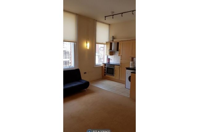 Flat C, Dean Street, Newcastle Upon Tyne photo 3