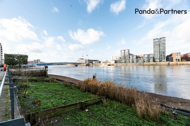 4, Ensign House, Battersea Reach photo 2