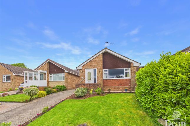 2-bed house on 122, Lakeside Avenue, Lydney, £280,000
