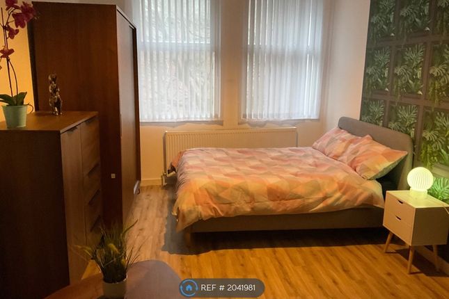 Flat to rent in Beacon Building, Liverpool