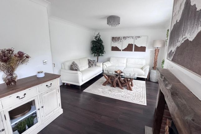 9, Edgewood Court, Sacriston photo 2