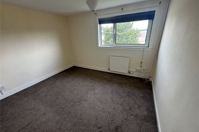 46, Torwood Avenue, Stirlingshire photo 4