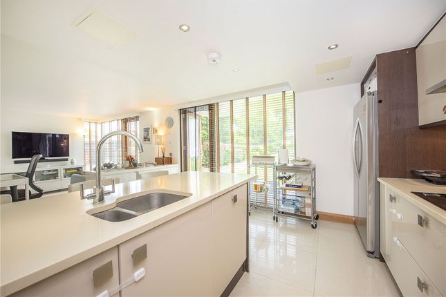 Flat for sale in Rivermead Close, Teddington