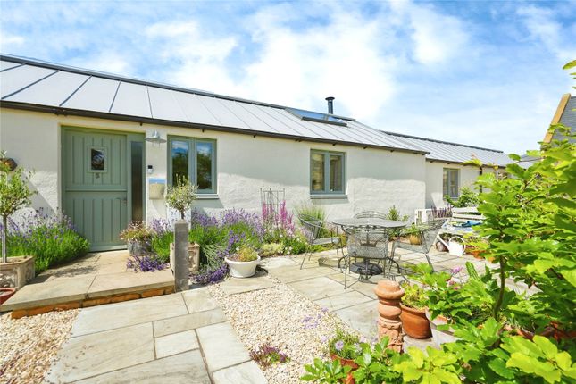 2-bed house on 5 Sturt Farm Courtyard,, Oxford Road, Oxfordshire, £395,000