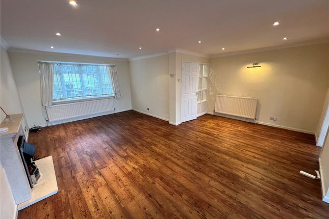 55, Thornway, Stockport photo 3