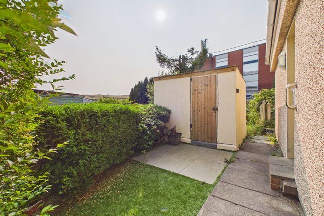 10 Islwyn Close, Ebbw Vale photo 4