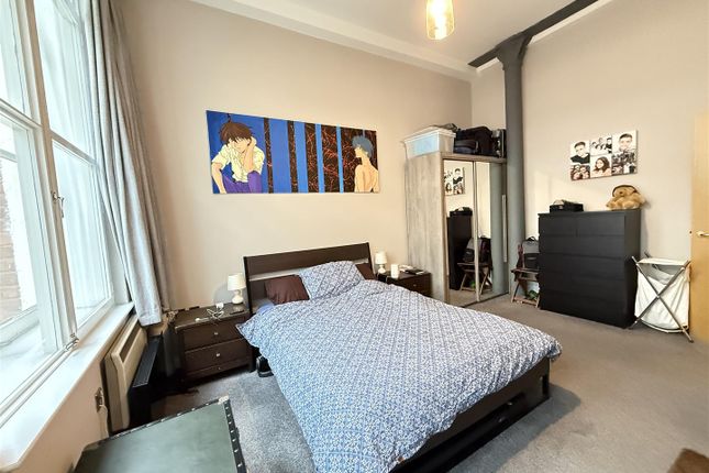 Flat 13, China House, Manchester photo 3
