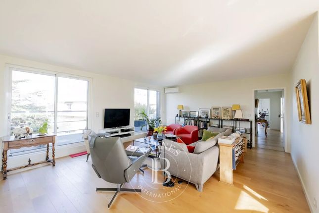 Apartment for sale in Bordeaux, Caudéran, 33200, France