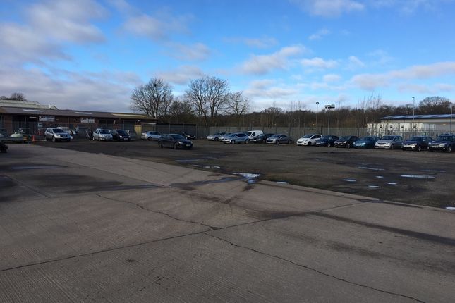 Commercial property to let in Storage Compound, Hadley Road, Sleaford, Lincolnshire