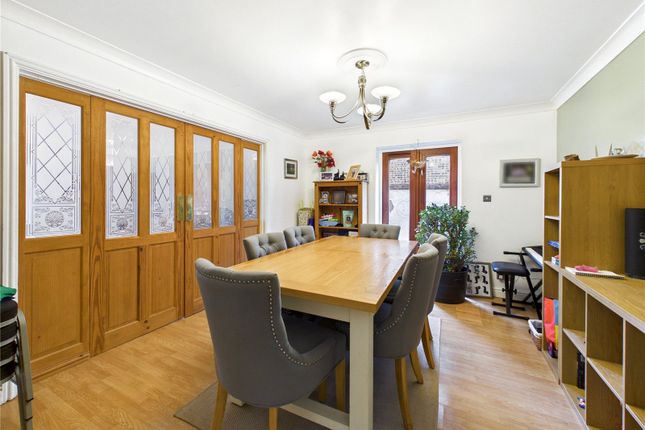20, Keelers Way, Clacton-On-Sea photo 3