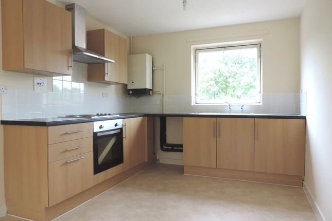69, Leighton, Peterborough photo 3