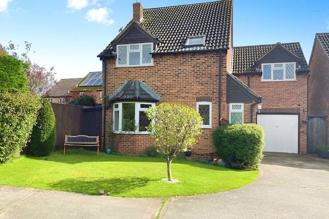 Detached house for sale in Grassmead, Thatcham, Berkshire