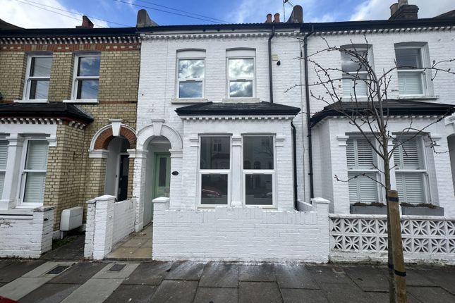 Thumbnail Terraced house to rent in Hereward Road, London