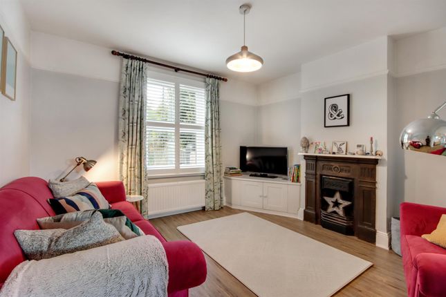 4 Algernon Terrace, High Street, Westerham photo 2