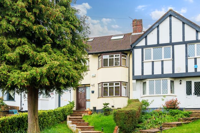 Thumbnail Terraced house for sale in Woodlands Grove, Coulsdon
