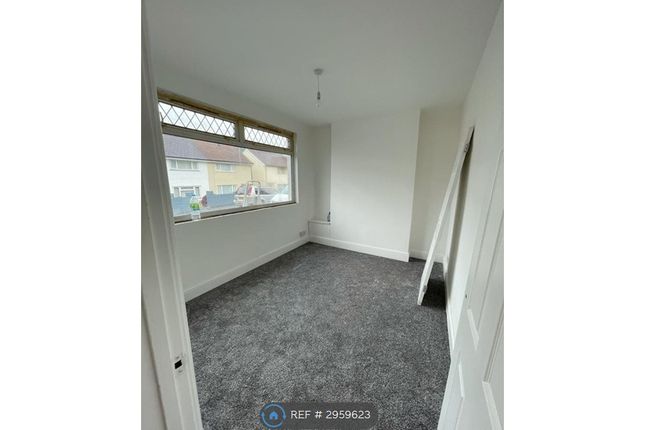 Diana St, Troedyrhiw, Merthyr Tydfil photo 4