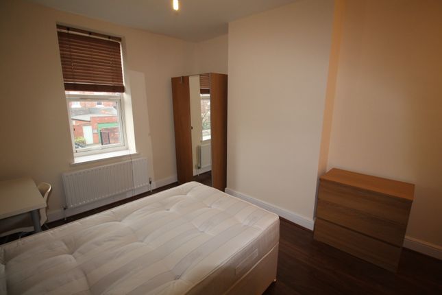 Terraced house to rent in Rothbury Terrace, Heaton