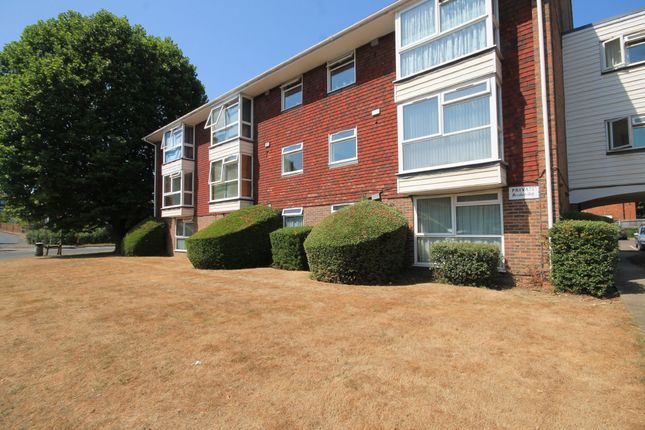 Thumbnail Studio to rent in Copperfield Court, Leatherhead