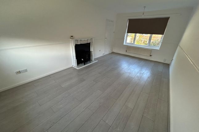 29 Fir Tree, Shildon photo 2